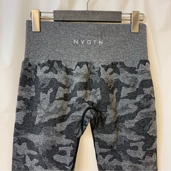 NVGTN Black Camo Seamless Legging Medium - Picture 1 of 6